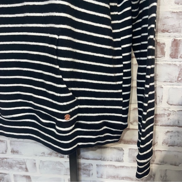 Volcom Black and White Striped Hoodie - Picture 6 of 7